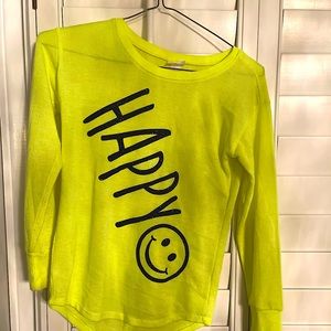 This is a neon yellow shirt. #neonyellowshirt #shirtforkids #size7 #justicebrand